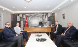 Vali Dr. Kemal Kızılkaya’dan Siirt Ticaret ve Sanayi Odası’na Ziyaret