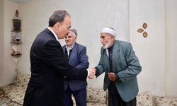 Vali Kızılkaya, Trafik Kazasında Hayatını Kaybeden Dursun Tosun’un Ailesine Taziye Ziyaretinde Bulundu