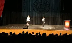 Siirt’te Liselerarası Şiir Okuma Yarışması’nda Final Heyecanı Yaşanacak