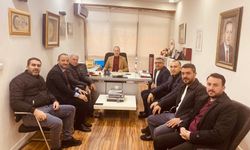 AK Parti’de Gençlik Buluşması: Eski ve Yeni Başkanlar Çalapkulu’nu Ziyaret Etti