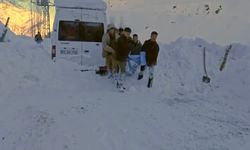 Şirvan’da Damdan Düşen 16 Yaşındaki Genç Kurtarıldı