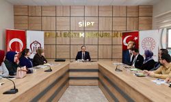 Vali Kızılkaya, Öğretmen Kitap Kulübü’nde Öğretmenlerle Buluştu