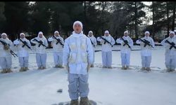 Yalovalı Sabahat Teyzeden Siirt’teki Jandarma Komandolara 400 Bere