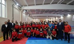 Gençlik ve Spor Bakan Yardımcısı Enes Eminoğlu Siirt’te Spor Yatırımlarını İnceledi