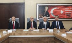 Mehmet Şimşek Siirt’te İş Dünyasıyla Buluştu