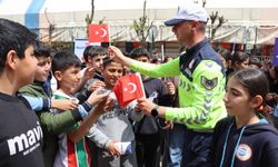 Siirt’te Jandarma Sahada: 10 Binden Fazla Öğrenciye Kritik Siber Güvenlik Eğitimi