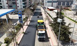 SİİRTTE HAVA ŞARTLARININ İYİLEŞMESİYLE ASFALT ÇALIŞMALARI YENİDEN BAŞLADI