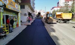 KUVVETLİ YAĞIŞ ASFALT ÇALIŞMALARINA ARA VERDİ