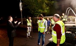 SİİRT’TE ASFALT MESAİSİ GECE DE DEVAM EDİYOR