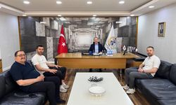 BAL Şampiyonu Siirt Gelecek 56 Spor’dan Fuat Özgür Çalapkulu’na Nezaket Ziyareti