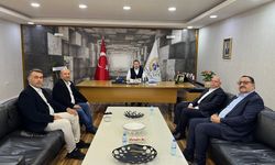 Belediye İş Sendikası Siirt Şube Başkanı Halit Akınay’dan Güven Kuzu’ya Hayırlı Olsun Ziyareti