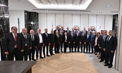 SİİRT TSO’DAN TOBB BAŞKANI HİSARCIKLIOĞLU’NA ZİYARET