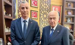MHP Siirt İl Başkanı Cengizhan Tükenmez’den Devlet Bahçeli’ye Siirt’in Kültürel Değerlerini Yansıtan Anlamlı Hediyeler