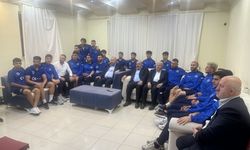SEYİTHAN SOLMAZ’DAN SİİRT SPOR’A MORAL ZİYARETİ: GALİBİYET PRİMİ SÖZÜ VERDİ