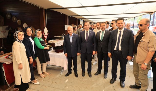 Malazgirt Zaferi’nin 954. Yılı Etkinliklerinde Siirt Oba Çadırına Ziyaret