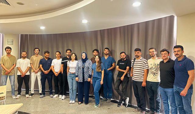 Tıp Öğrencileri Siirt’te Klinik Eğitimlerine Başladı