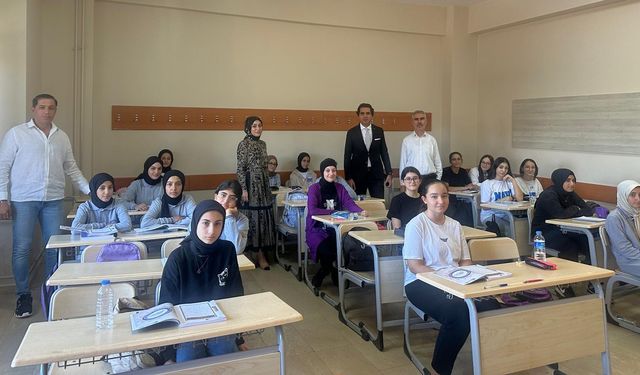 İlhan Saz: “Öğrencilerimize Verimli Bir Eğitim Yılı Diliyoruz”