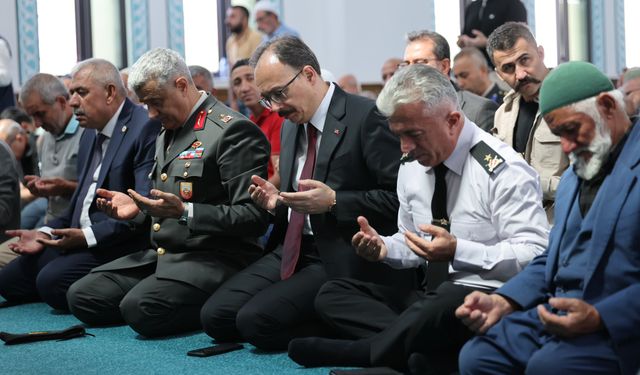 Siirt’te Gaziler Günü Dolayısıyla Mevlid-i Şerif Programı Düzenlendi