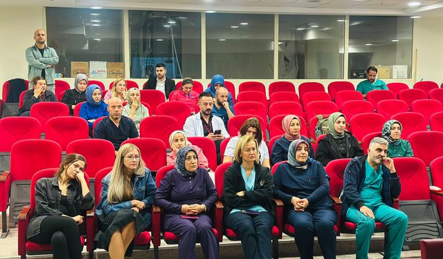 Siirt Eğitim ve Araştırma Hastanesi’nde Patoloji Alanında Kalite Standartları Eğitimi Düzenlendi