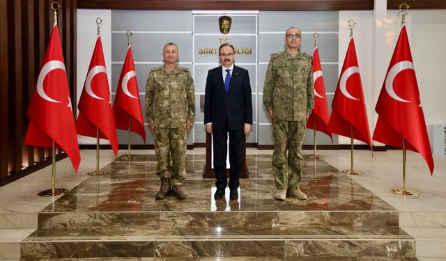 Tümgeneral Rıfat Dönel ve Tuğgeneral Mehmet Coşar’dan Vali Kızılkaya’ya Ziyaret