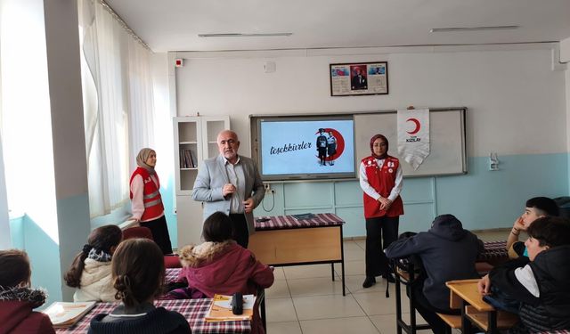 Türk Kızılayı’ndan Siirt’te Çocuklara Yönelik Anlamlı Etkinlik