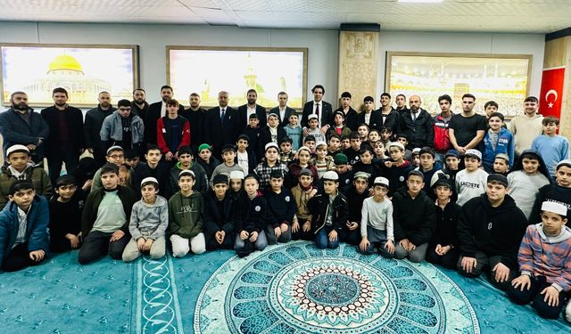 Maarifin Kalbinde Ramazan” Tillo’da Hafız Öğrencilerle Buluştu