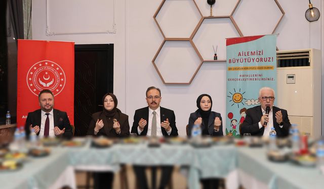 VALİ KIZILKAYA KORUYUCU AİLELER VE ÇOCUKLARLA İFTAR PROGRAMINDA BİR ARAYA GELDİ!