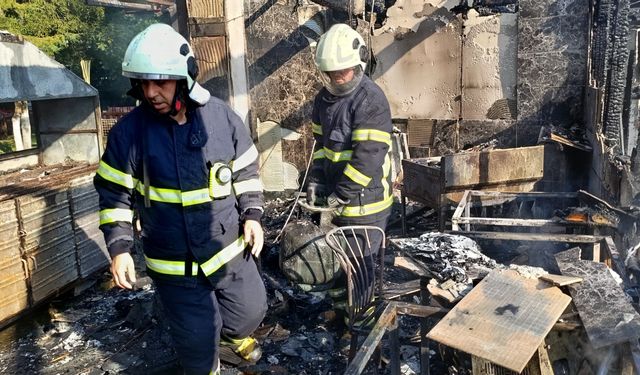 Kurtalan’da Kafede Korkutan Yangın: İtfaiye Ekipleri Seferber Oldu