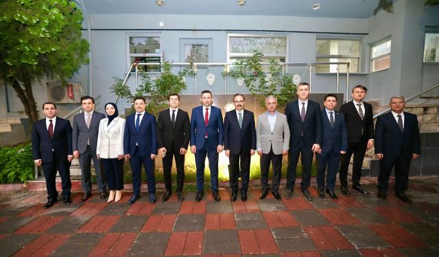 Vali Kızılkaya Kaymakamlarla Vedalaştı