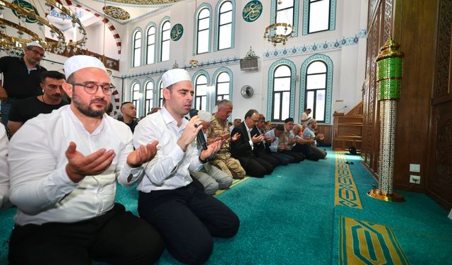 15 Temmuz Şehitleri İçin Siirt’te Mevlid ve Dua Programı Düzenlendi