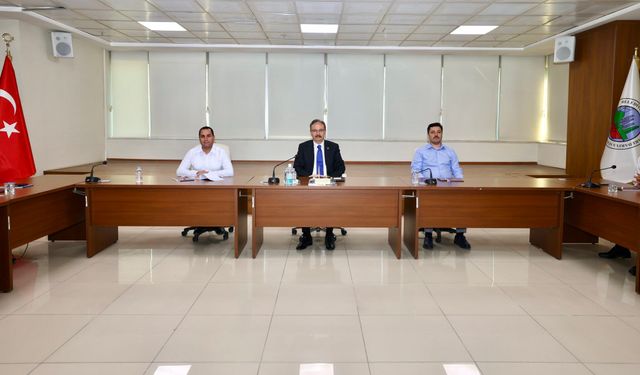 Vali Kızılkaya Başkanlığında Belediye Hizmetleri Masaya Yatırıldı