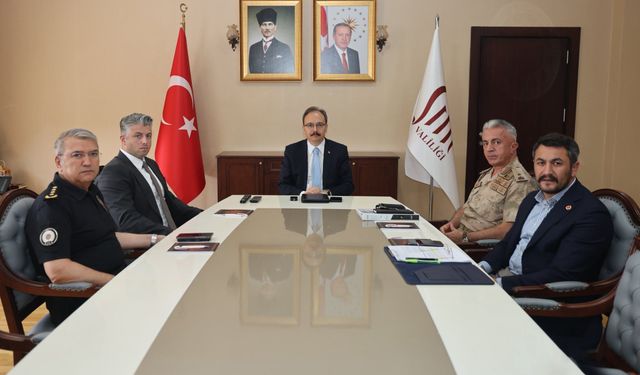 Bakanların Katılımıyla 81 İlin Valileriyle Spor Güvenliği Toplantısı Gerçekleştirildi