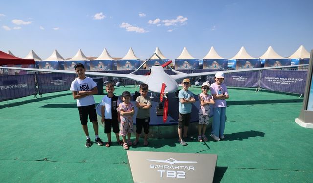 BAYRAKTAR TB2, 3 EYLÜL’E KADAR SİİRT HAVALİMANI’NDA ZİYARETÇİLERLE BULUŞUYOR