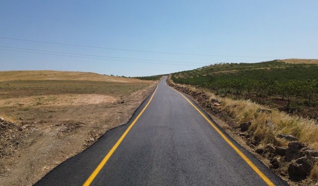 KURTALAN’DA 20 KİLOMETRELİK YOL, 21 BİN 511 TON ASFALTLA YENİLENDİ