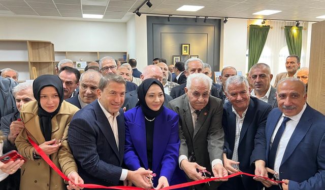 Siirt’te “İz Bırakanlar” Sergisi Büyük İlgi Gördü