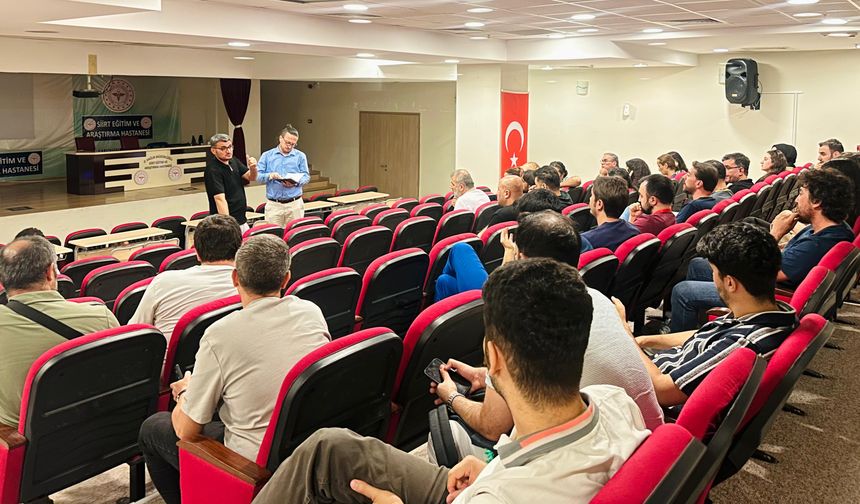 İl Sağlık Müdürü Hacıoğlu, Hastane Hekimleriyle Bir Araya Geldi
