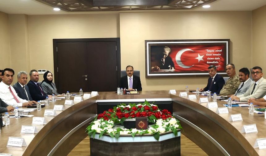 SİİRT’TE AİLENİN KORUNMASI VE GÜÇLENDİRİLMESİ İL KOORDİNASYON KURULU TOPLANTISI GERÇEKLEŞTİRİLDİ!