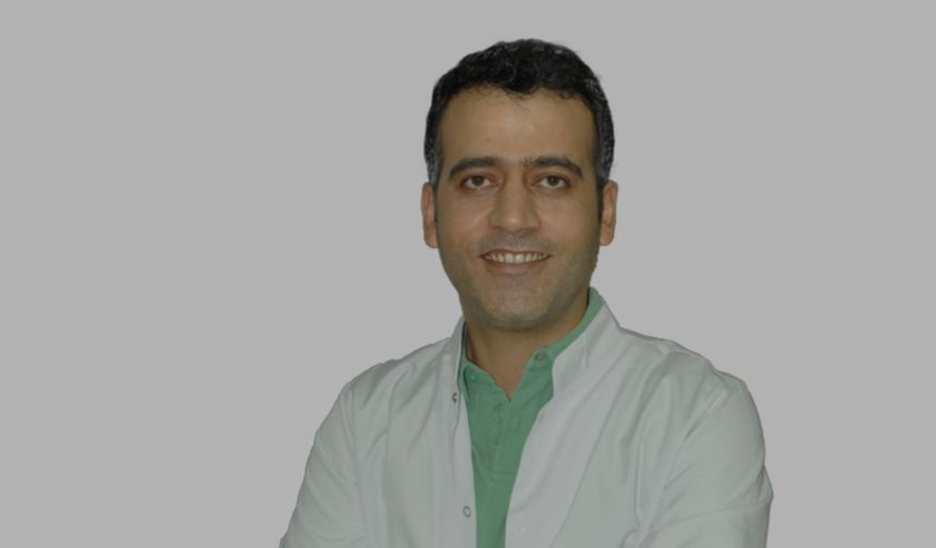 Cildiye Uzmanı Dr. Ömer Özdemir: “Şiddetli Akne Mutlaka Tedavi Edilmeli”