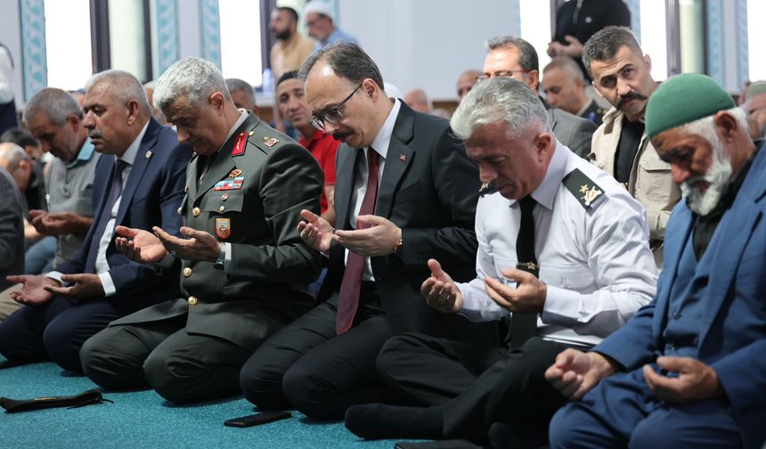 Siirt’te Gaziler Günü Dolayısıyla Mevlid-i Şerif Programı Düzenlendi