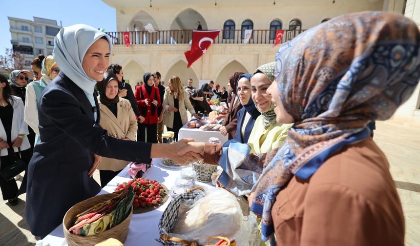 Sümeyye Erdoğan Bayraktar Siirt’te Kadın Kooperatiflerini Ziyaret Etti