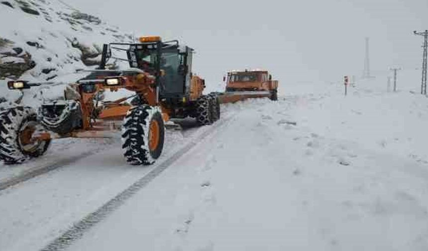 Siirt–Baykan–Bitlis Karayolu Ağır Tonajlı Araçlara Geçici Olarak Kapatıldı
