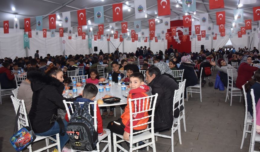 Siirt Belediyesi’nden Ramazan’da 500 Kişiye Günlük İftar Hizmeti