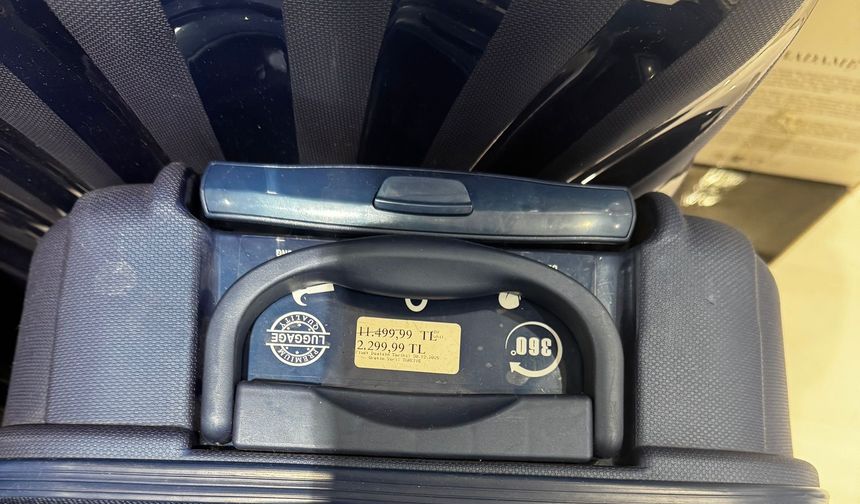 Manipülasyon mu, Gerçek İndirim mi? Vitrinlerdeki Yüzde 80 İndirim Tartışma Yarattı