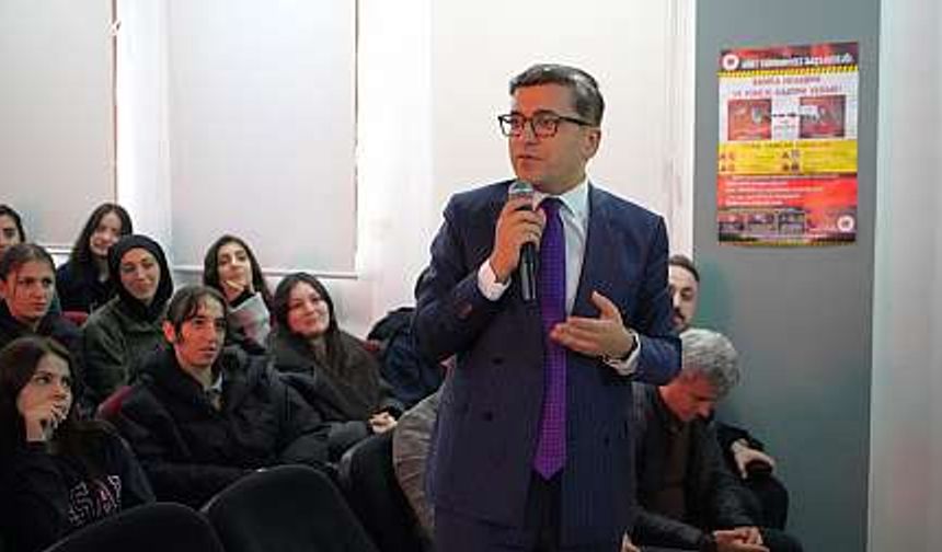 Siirt’te Kariyer Buluşmaları’nda Gençlere Dolandırıcılık Uyarısı