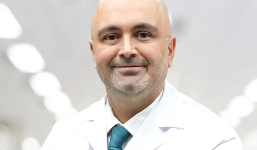 Dr. Mustafa Nevzat Firidin, Akıllı Telefon ve Bilgisayar Kullanımı Boyun Fıtığını Tetikliyor