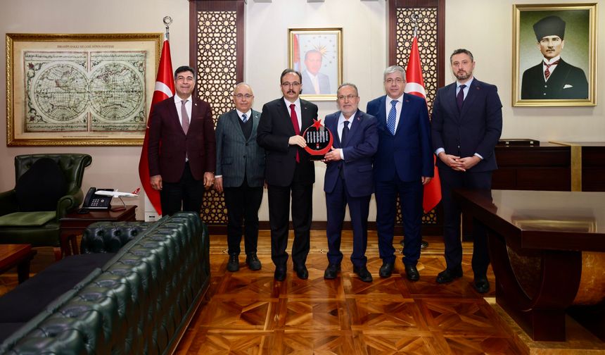 Vali Kızılkaya, 15 Temmuz Derneği Heyetini Ağırladı