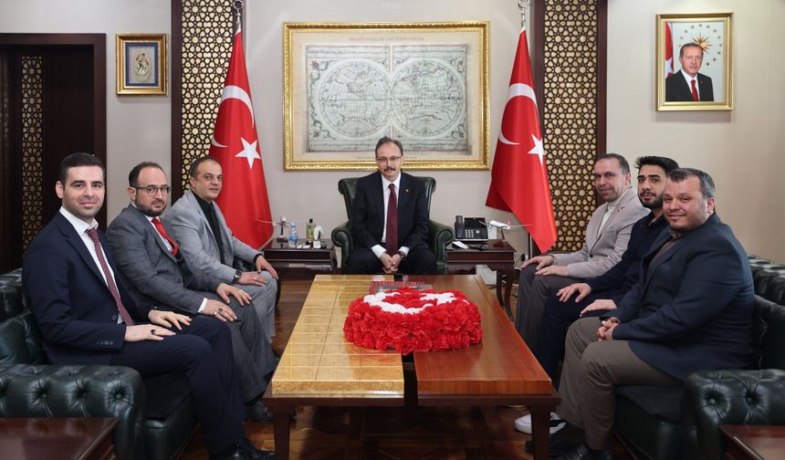 Vali Kızılkaya, ÖNDER İmam Hatipliler Derneği Yeni Yönetimini Kabul Etti