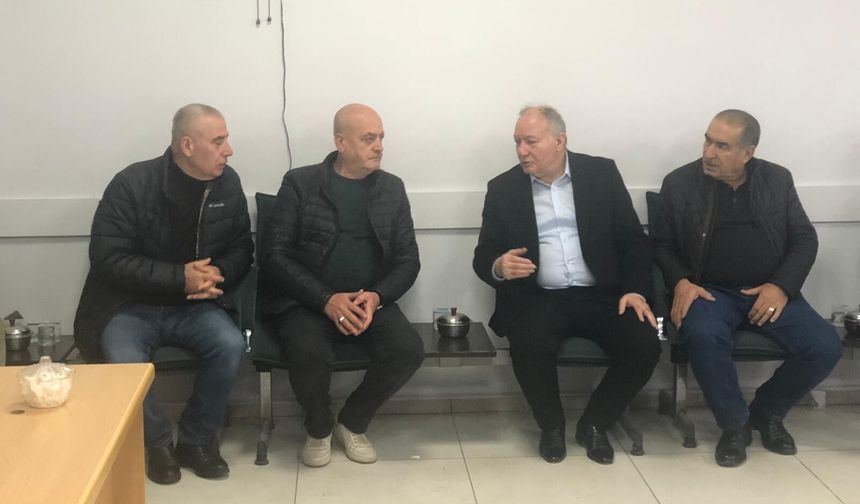 YOL-İŞ GENEL BAŞKANI AĞAR SİİRT’TE NAZLIER’E TAZİYE ZİYARETİNDE BULUNDU
