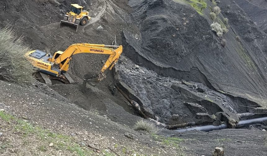 SİİRT’TE SU KESİNTİSİNE NEDEN OLAN ARIZA BÜYÜK ÖLÇÜDE GİDERİLDİ