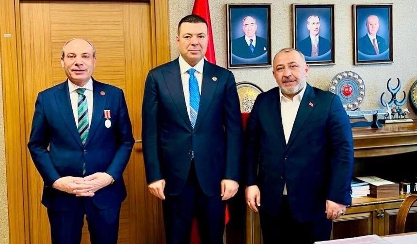 Abbas Gündüz ve Seyithan Solmaz’dan MHP’ye Hayırlı Olsun Ziyareti
